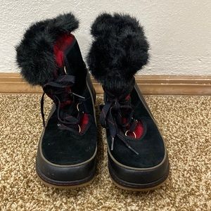 Sorel boots size 8.5